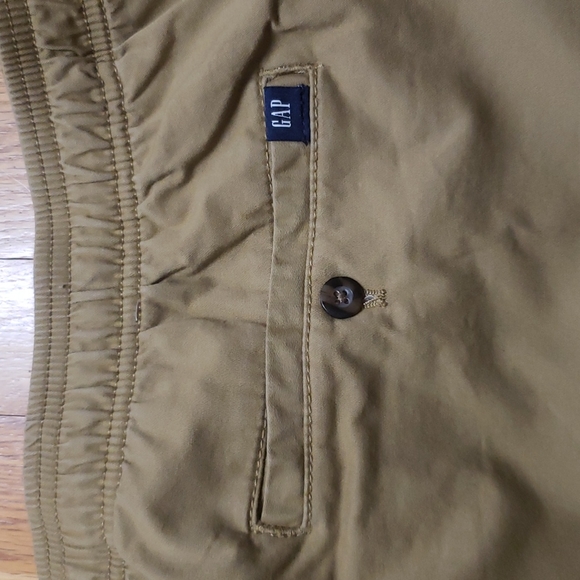 Gap Drawstring Khaki Men's Pull-on Shorts size XL EUC! - Picture 4 of 5